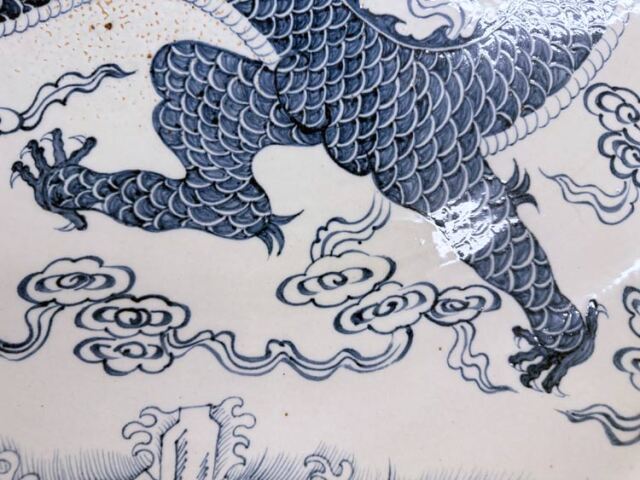 景徳鎮 青花龍文大皿 (直径約1m3cm) 【商品番号m-so007】