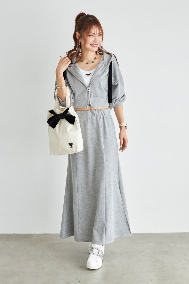 成瀬愛里さんコラボ】裏毛セットアップ