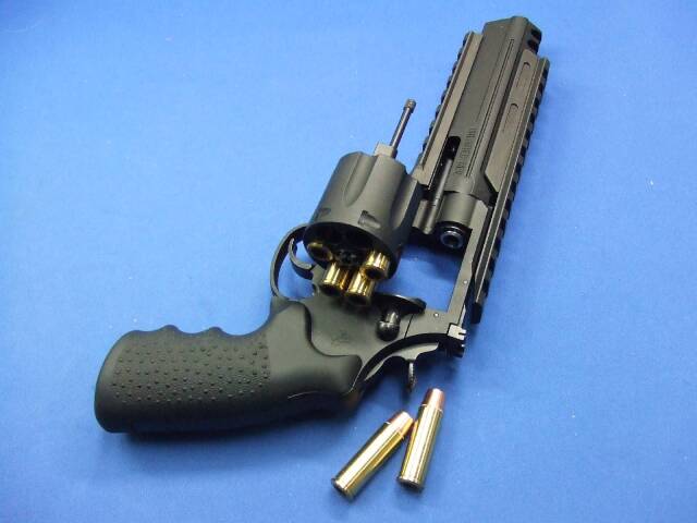 アンリミテッドリボルバー ブラック HW HOGUEタイプ グリップ仕様