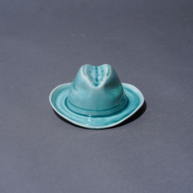 BLACKBOOTS CERAMICS×AMERICAN WANNABE /「TRADE MARK HAT ASHTRAY」 灰皿