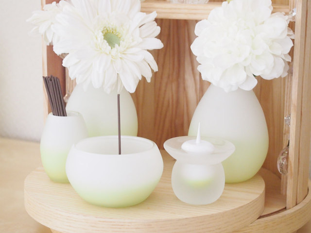 デザイン仏具 SEKIKA（グリーン＆ホワイト）7点セット