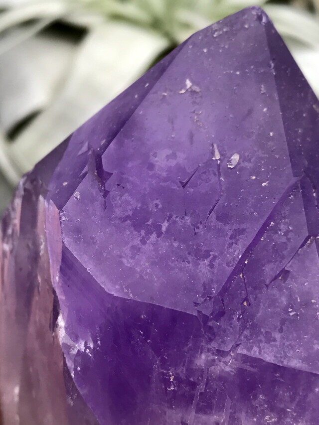 ボリビア・アナイ産アメジスト AMG074