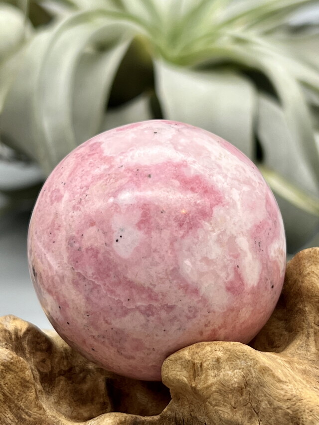 ペルー産ロードナイト・スフィア RHN001