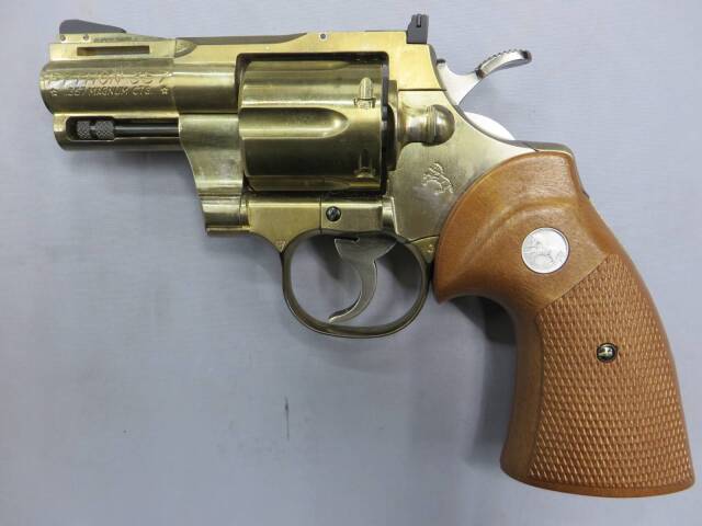 コクサイ】ニュー コルト パイソン 2.5in 真鍮 SMG 金属モデルガン