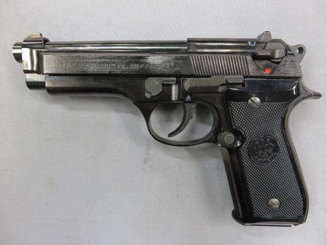 スズキ】ベレッタ M92SB メタルフィニッシュ モデルガン