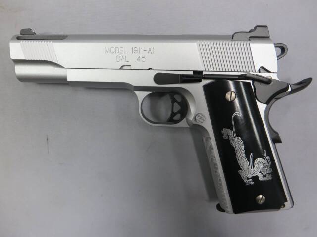 ウエスタンアームズ】フェイスオフ 1911 シルバー