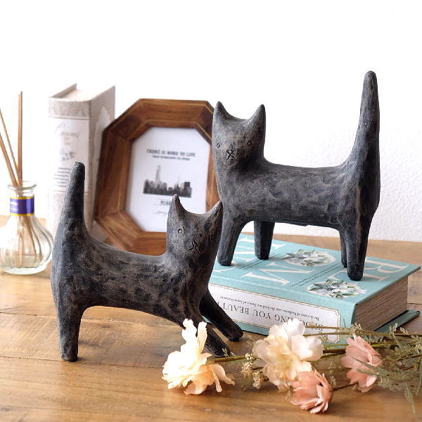 猫 置物 2匹セット アンティーク 可愛い オブジェ レジン 樹脂 玄関