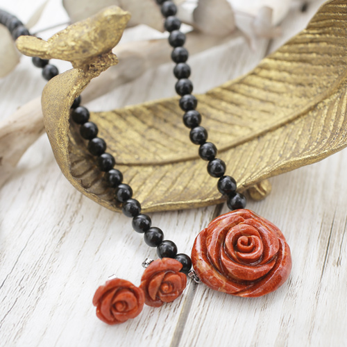 本店限定価格】【送料無料】コーラル/アフリカ珊瑚 ペンダント