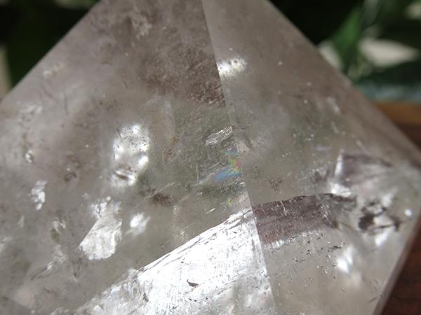 天然水晶 ピラミッド ブラジル トカンティンス州産 【鬮石】