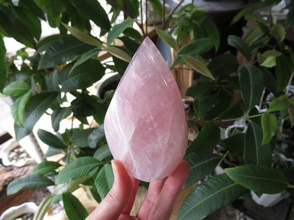 ローズクォーツ ポイント 紅水晶 | 天然石専門店 【鬮石】