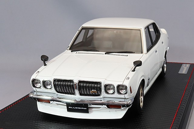 イグニッションモデル 1/18 日産 スカイライン 2000 Turbo GT-ES (C211