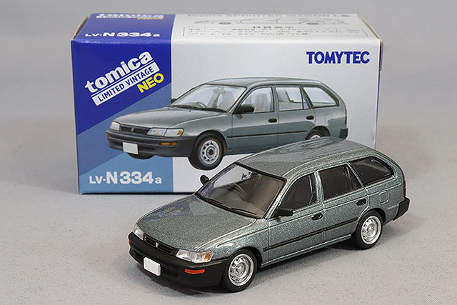 トミカリミテッドヴィンテージ NEO 1/64 日産 スカイライン バン 1600