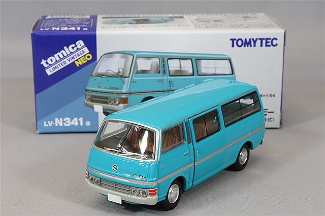トミカリミテッドヴィンテージ NEO 1/64 日産 スカイライン バン 1600