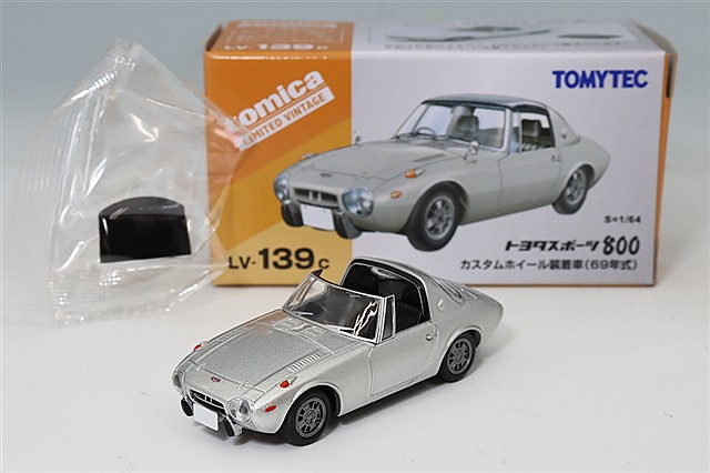 トミカリミテッドヴィンテージ 1/64 トヨタ スポーツ800 カスタム
