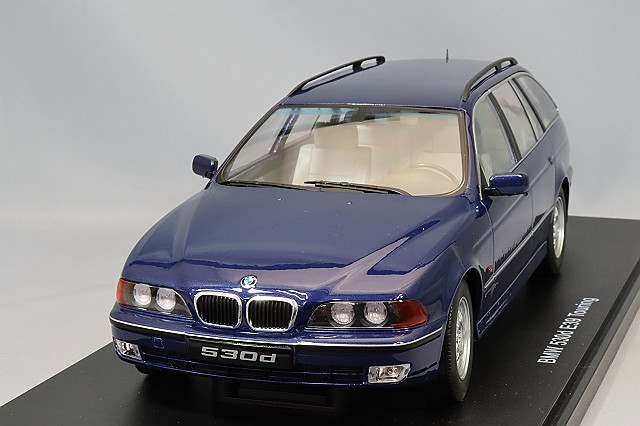KKスケール 1/18 BMW 320iS E30 Italo M3 1989 グレイメタリック