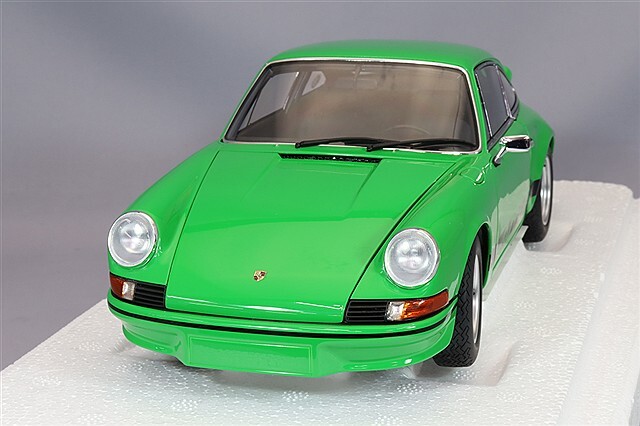 オートアート 1/18 ポルシェ 911 カレラ 2.7 RS バイパー グリーン