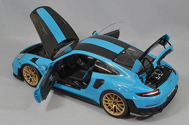 オートアート コンポジット 1/18 ポルシェ 911 (991.2) GT2 RS