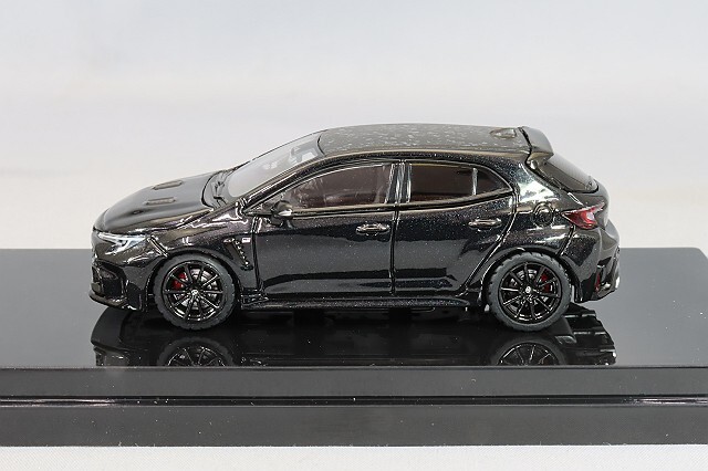 ホビージャパン 1/64 トヨタ GR カローラ RZ プレシャスブラックパール