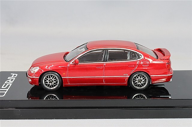 ホビージャパン 1/64 トヨタ アリスト V300 VERTEX EDITION 前期型