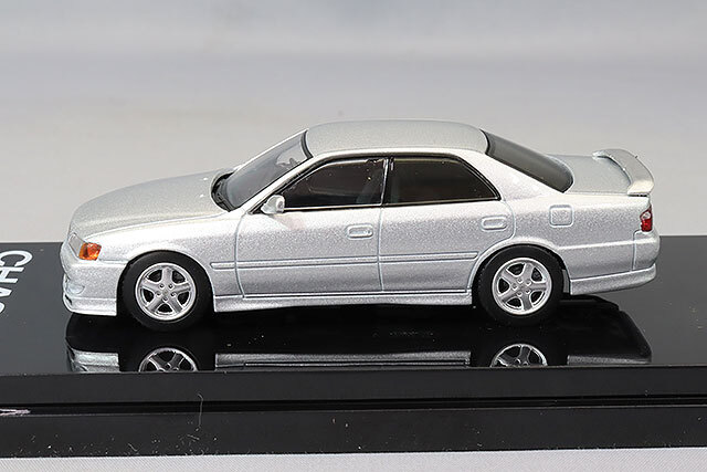 ホビージャパン 1/64 トヨタ チェイサー ツアラー V (JZX100) 1998