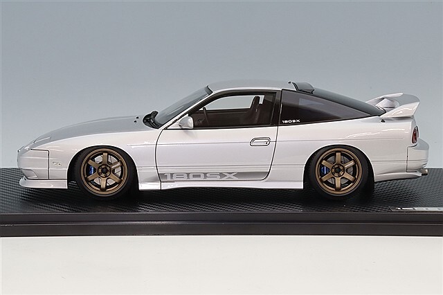 イグニッションモデル 1/18 日産 180SX タイプX (RPS13) シルバー/TE37