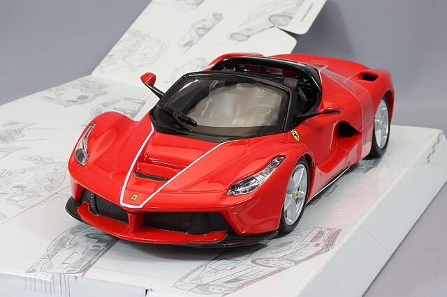 ブラゴ 1/24 ラ・フェラーリ アペルタ レッド ,再入荷,
