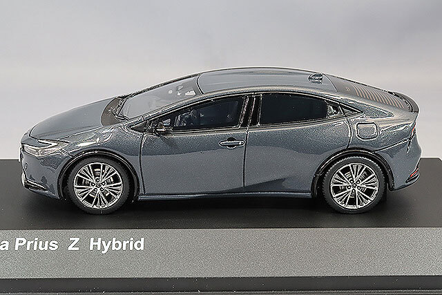 京商 1/43 トヨタ プリウス Z ハイブリッド グレー