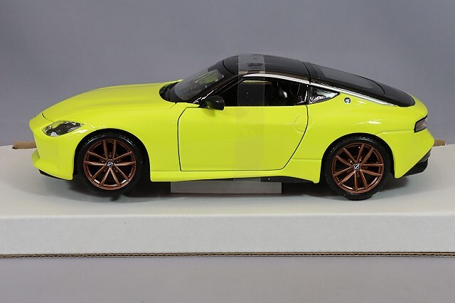 マイスト 1/24 日産 Z 2023 イエロー