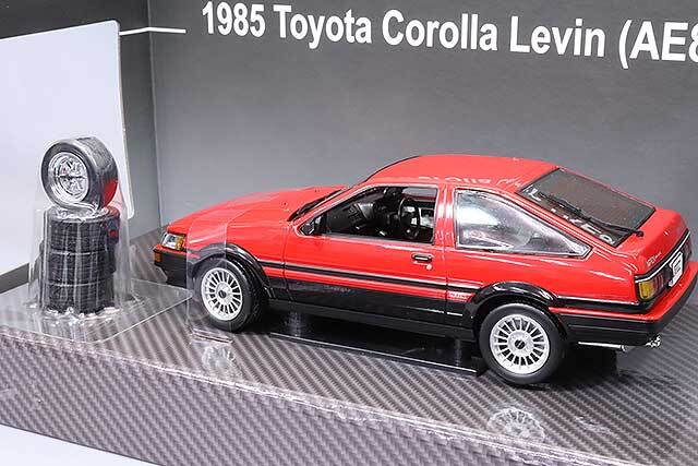 サンスター 1/24 トヨタ カローラ レビン AE86 1985 レッド/ブラック