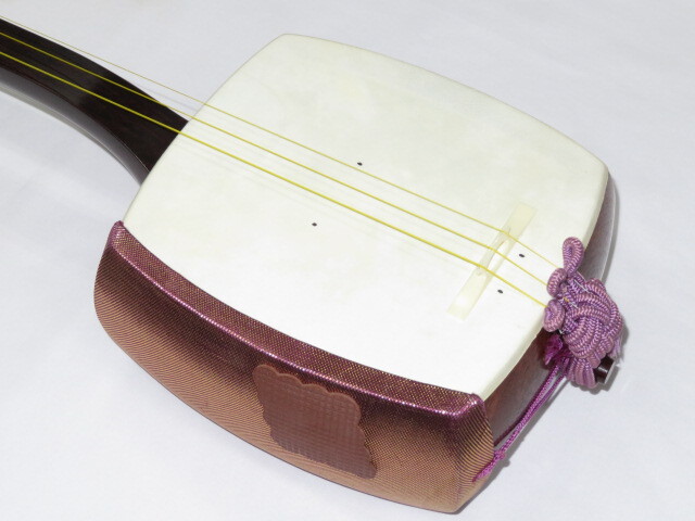 三味線・お琴の老舗 菊岡 中むら】中古三味線本体 紅木 長唄・小唄