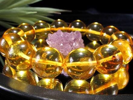 ☆存在感抜群の大珠☆キラキラアンバー！☆中には虫入りも☆プレスなし