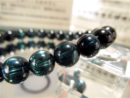 ◇厳選品！超希少石贅沢使用◇心惹かれる上品な藍色◇10月の誕生石