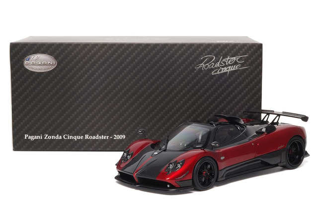 予約商品 ** BBR - Almost Real 1/18 Pagani Zonda Cinque Roadster