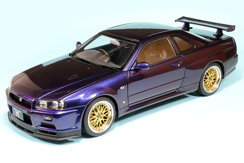 オートアート 1/18 ニッサン スカイライン GT-R R34 VスペックII 