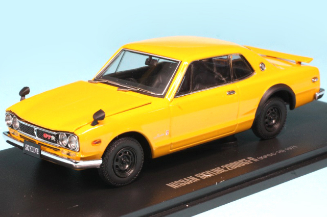 京商 1/43 ニッサン スカイライン 2000 GT-R KPGC10 2ドア 1971