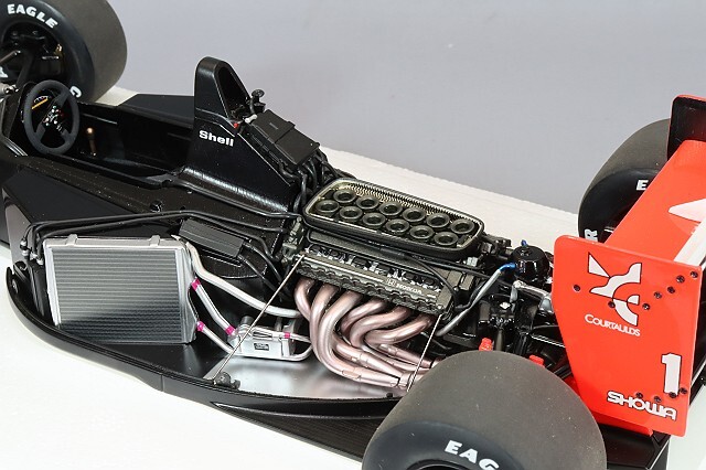 オートアート コンポジット 1/18 マクラーレン ホンダ MP4/6 F1 1991