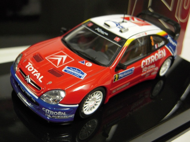 オートアート 1/43シトロエン クサラ WRC 2004 フランス #3 LOEB/ELENA