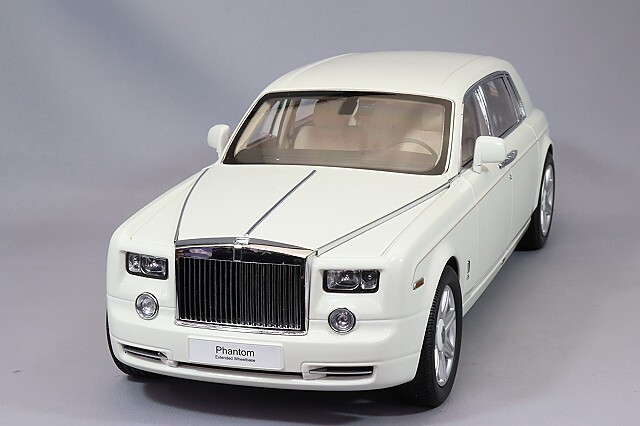 京商 1/18 ロールスロイス ファントム EWB イングリッシュホワイト 再生産