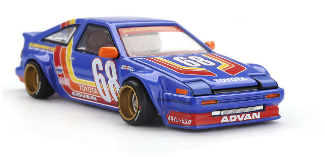 KAIDO HOUSE x TSM ミニGT 1/64 トヨタ AE86 スプリンタートレノ Kaido