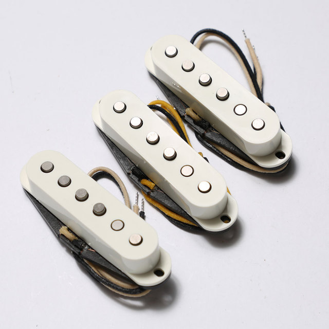 LOLLAR PICKUPS/64 Sixty-Four【Staggered / Set】【お取り寄せ商品】