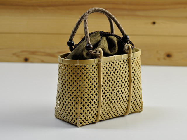 四ツ目編みバッグ ミニ/かごバッグ/竹籠/一点もの/巾着付き/女性/国産