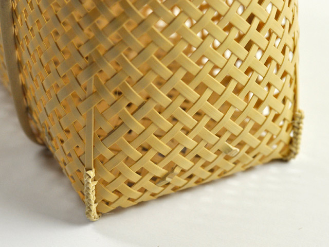 四ツ目編みバッグ ミニ/かごバッグ/竹籠/一点もの/巾着付き/女性/国産