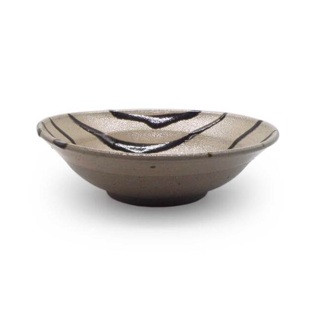 黒牟田焼 黒釉 波紋 尺三 カブト 皿 丸田正美作