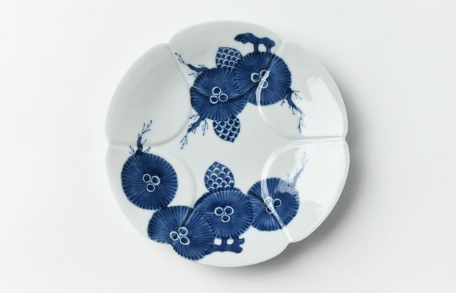 須谷窯 赤絵瓔珞文輪花皿 ｜ 暮らしのうつわ花田 和食器 通販