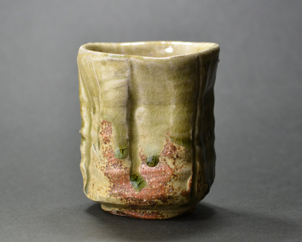 伊賀湯呑 木箱付 作家「新歓嗣」