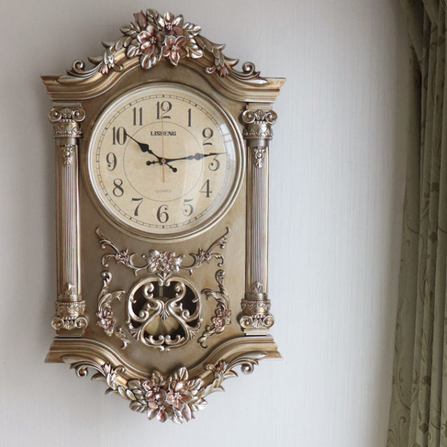 ロココローズ ウォールクロック(壁掛け時計) アンティークゴールド