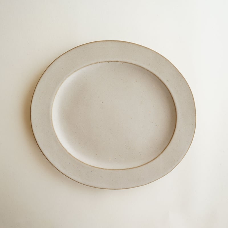 安藤雅信】オーバルリム皿 M（砂色） | ギャルリ百草 online store