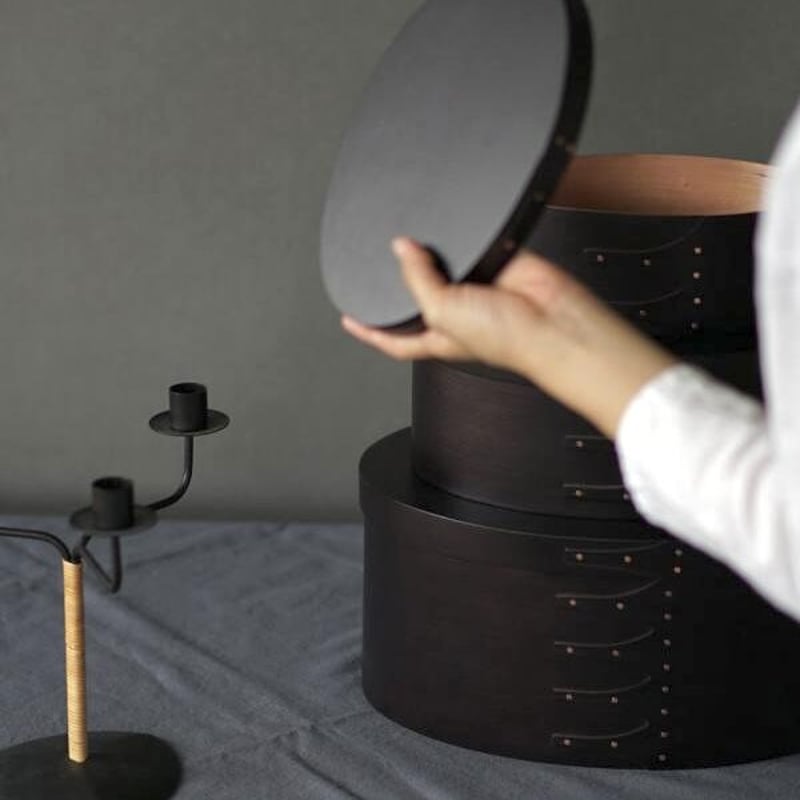 AXCIS シェーカーオーバルボックス / BLACK / 素材 チェリー材