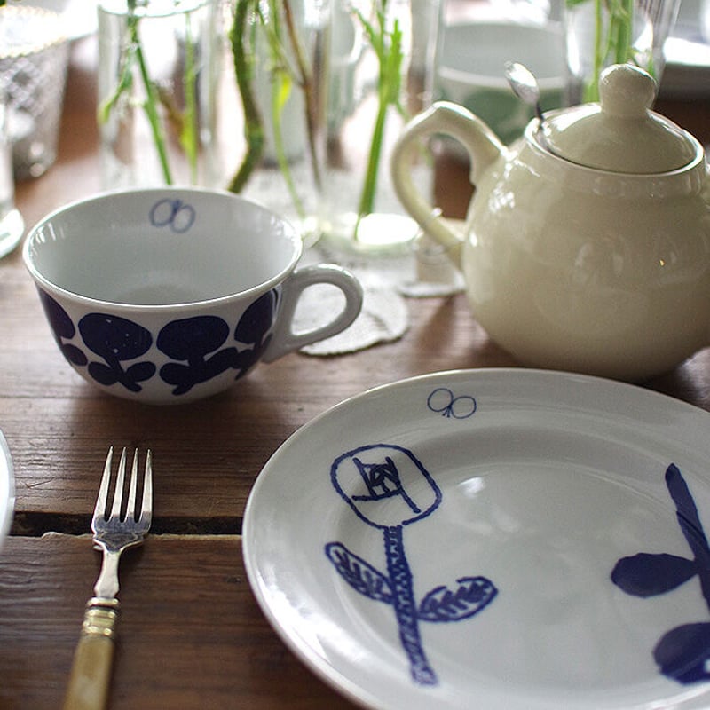 ミナ ペルホネン BLUE FLOWER ミディプレート21cm | piccolina |