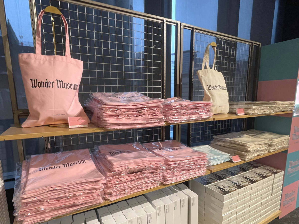 福岡で「Mrs. GREEN APPLE」展覧会 10周年企画で - 天神経済新聞